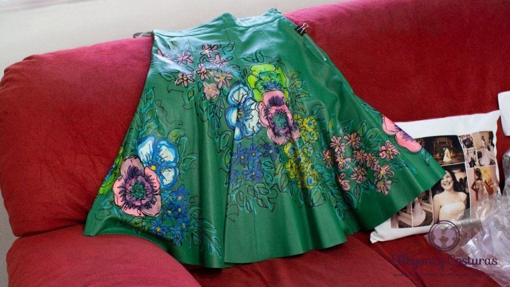 Cerzido invisível- aumento de saia de couro- trançado em vestido de festa