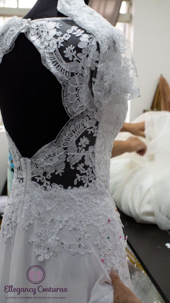 Modificar decote de vestido de noiva